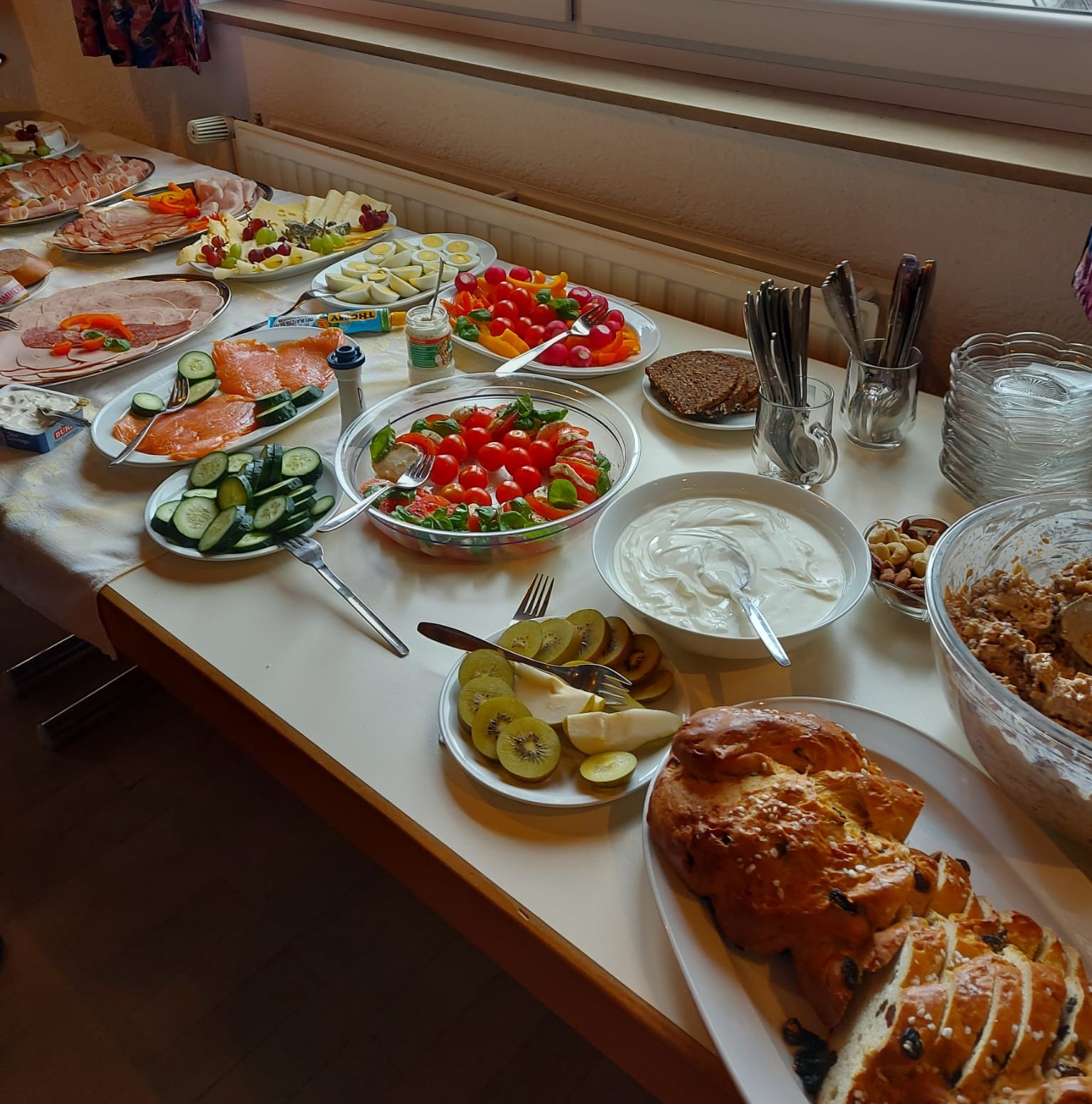 Breakfast for Voices